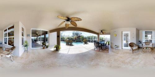 5279 Wexford Dr