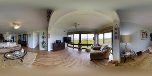 Florida Lake Home